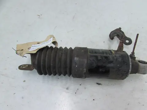 ACHTER SCHOKBREKER Kawasaki GPX 600 1988 - 1994