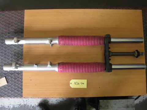 VOORPOTEN COMPLEET Kawasaki KLE 500 1992 - 2003