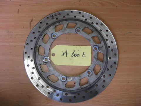 ACHTER REMSCHIJF Yamaha XT 600 1999 - 2002
