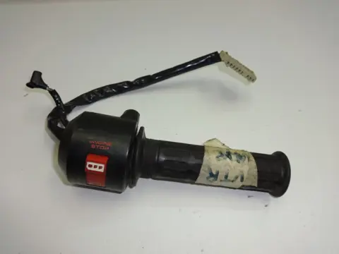STUURSCHAKELAAR RECHTS Honda VTR 250 1985 - 1999