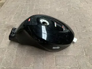 Fuel tank Aprilia Falco 1999 - 2005