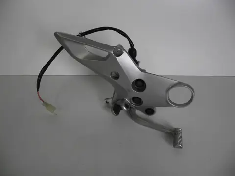 Main step holder right Suzuki B KING 1300 2007 - 2009