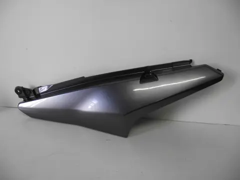 Cowl left rear Suzuki DL 1000 V STROM 2002 - 2004