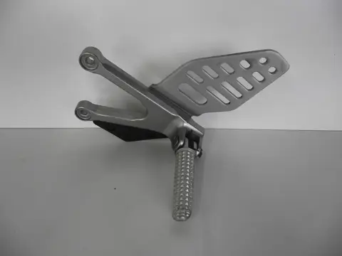 Main step holder left Yamaha YZF R6 2008 - 2009