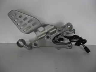 Main step holder right Yamaha YZF R6 2008 - 2009