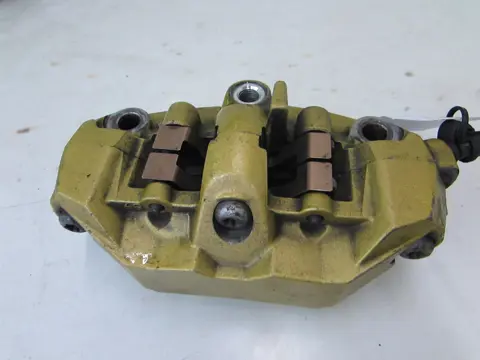 REMKLAUW LINKS VOOR Suzuki GSX R 750 2004 - 2005