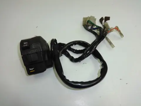 STUURSCHAKELAAR LINKS Honda VT 500 1983 - 1986