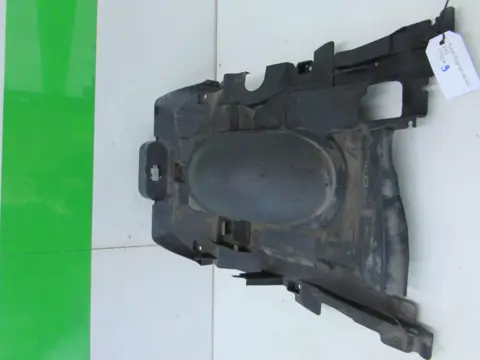 ACHTER SPATBORD Suzuki Burgman 400 1998 - 2000