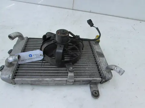 RADIATEUR Suzuki Burgman 400 1998 - 2000