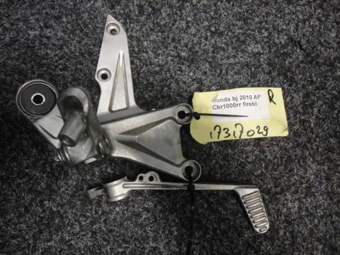 RECHTER SCHETSPLAAT Honda CBR Fireblade 2008 - 2011