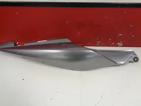 RECHTER ACHTERKANT Suzuki SV 1000 2003 - 2009