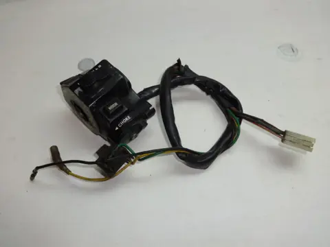 STUURSCHAKELAAR LINKS Yamaha XV VIRAGO 1981 - 1998