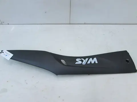 RECHTER ZIJKUIP KLEIN Overig Onbekend Unknown 1950 - 2011