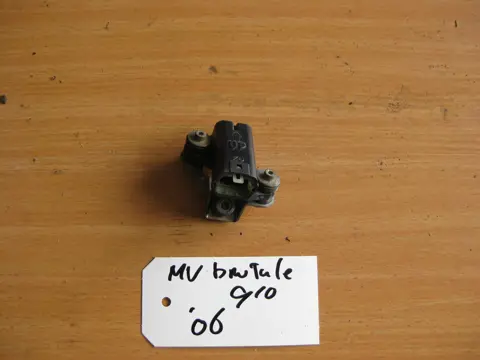 RELAIS MV Agusta 910 Brutale 2006 - 2007