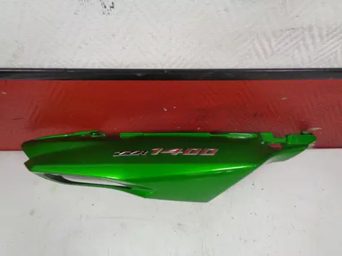 RECHTER ACHTERKANT Kawasaki ZZR 1400 2012 - 2017