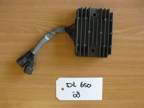 SPANNINGSREGELAAR Suzuki DL 650 V STROM 2003 - 2011