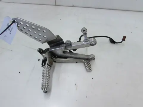 RECHTER SCHETSPLAAT Yamaha YZF R1 2000 - 2001