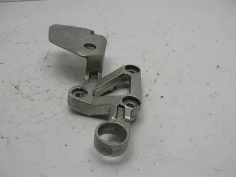 Main step holder right Yamaha FAZER 600 1998 - 2000