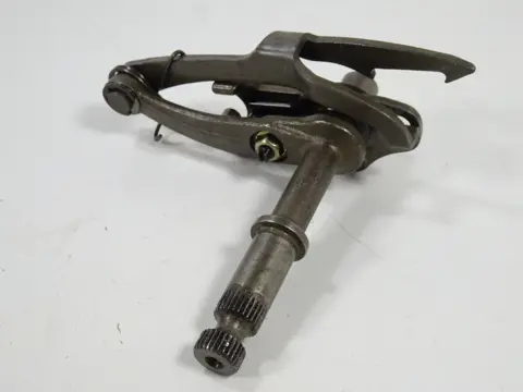 VERSNELLINGSBAK Ducati monster 900 2000 - 2004