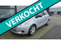 Toyota Yaris 1.0 VVTi Spirit