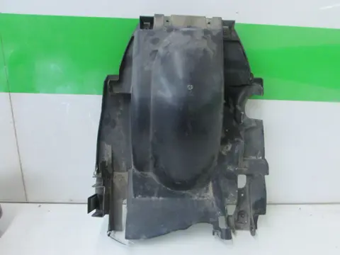 ACHTER SPATBORD Suzuki Burgman 400 1998 - 2000