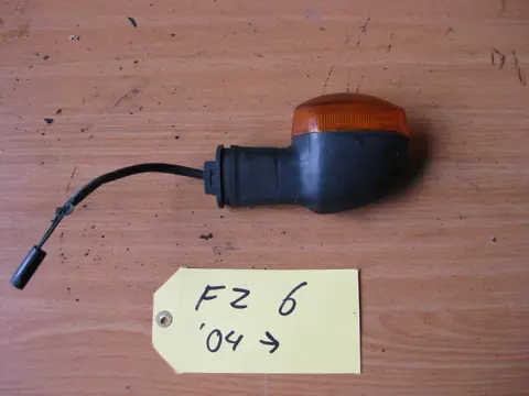 KNIPPERLICHT RECHTS VOOR Yamaha FZ6 2004 - 2007