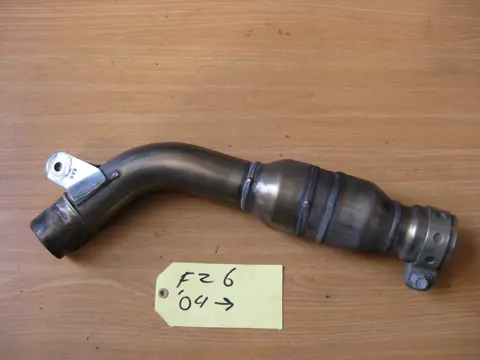 UITLAATBOCHTEN Yamaha FZ6 2004 - 2007