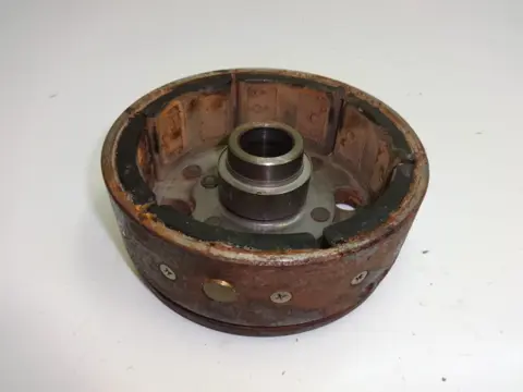 ROTOR VLIEGWIEL Honda CM 400 T 1980 - 1984