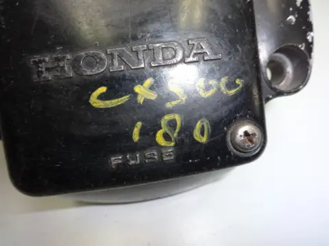 ZEKERINGKAST Honda CX 500 1977 - 1985