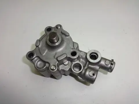 OLIEPOMP Honda XBR 500 1985 - 1988