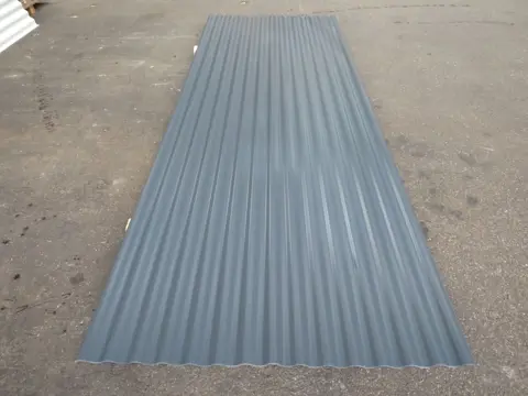 Golfplaten antraciet of transparant uit voorraad leverbaar