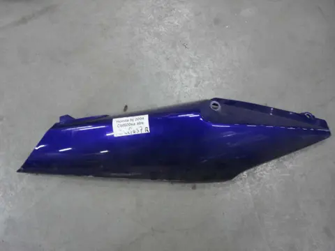 RECHTER ACHTERKANT Honda CBF 600 2004 - 2007