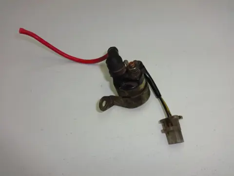 STARTMOTORRELAIS Suzuki GSX 750 1984 - 1986