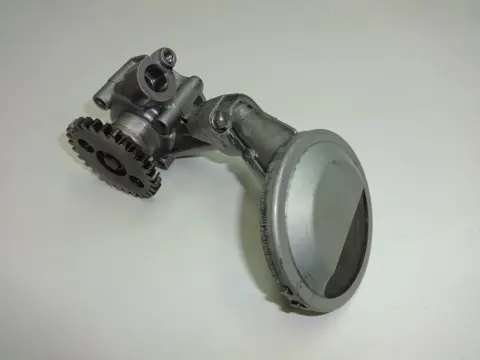 OLIEPOMP Kawasaki LTD 454 1985 - 1995