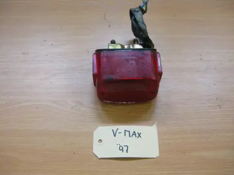 ACHTER LICHT Yamaha V max 1987 - 2002