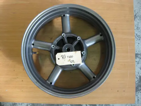 ACHTER VELG Yamaha BT 1100 2001 - 2005