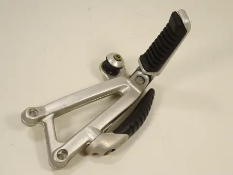 DUO VOETSTEUN LINKS Ducati ST2 1997 - 2003