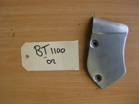 SCHETSPLAAT Yamaha BT 1100 2001 - 2005