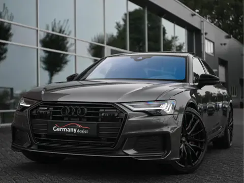 Audi A6 Limousine 55TFSI E 367pk Quattro Competition Pano RS-Zetels ACC Camera M-Led Aut.Trekhaak Ke