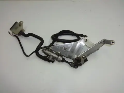 RECHTER SCHETSPLAAT Suzuki GSX R 750 1985 - 1989