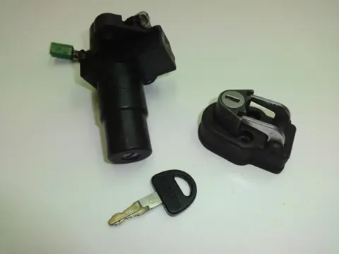 CONTACTSLOT Suzuki GS 450 1970 - 2012