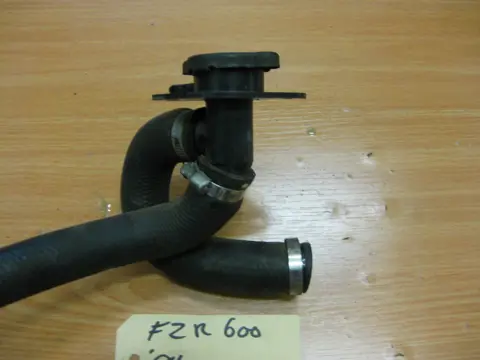 RADIATOR TOEBEHOREN Yamaha FZR 600 1992 - 1994