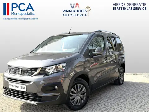 Peugeot Rifter 110 Pk Benzine KBP-24-V * Navigatie * Trekhaak * Airco * Parkeer Camera * Cruise Cont