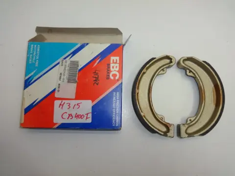 REMBLOKKEN ACHTER Honda CB 400 1978 - 1981