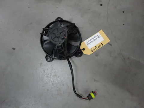 VENTILATOR Ducati Hypermotard 821 2013 - 2015
