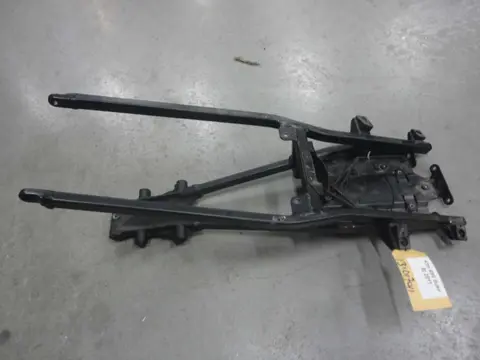 ACHTER SUBFRAME KTM 690 duke 3 2010 - 2011