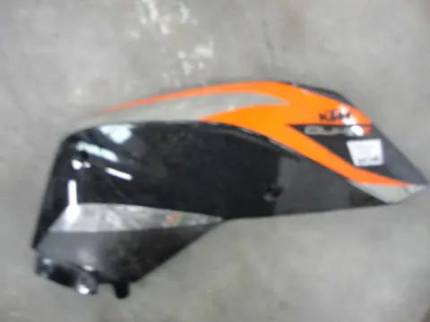 RECHTER ZIJKUIP KTM 690 Duke 4 2012 - 2015