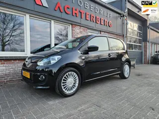 Volkswagen Up! 1.0 high up! BlueMotion 5-Deurs! Airco! NAP! Leuke Auto! Navigatie!