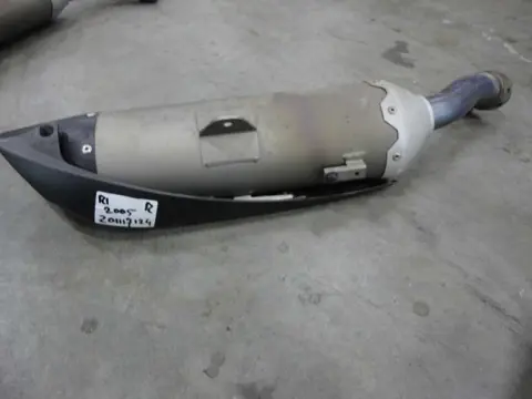 UITLAAT Yamaha YZF R1 2004 - 2006