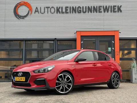 Hyundai i30 Fastback 1.4 T-GDI N Line / Afneembare Trekhaak / Navi / Camera / Carplay & Android Auto